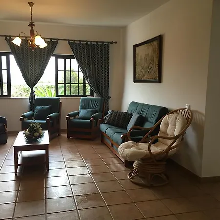 Paradise House بيت للعطل *